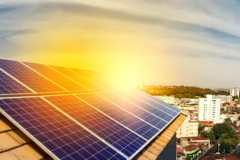 Jak bedzie rozliczana energia z fotowoltaiki? Kluczowe zmiany i zasady
