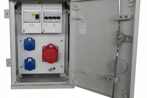 Ile kosztuje skrzynka elektryczna na budowę? Ceny, które zaskakują