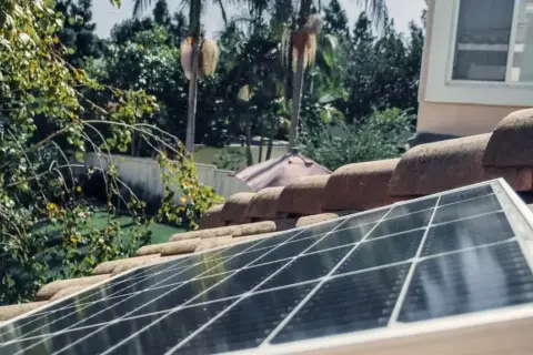 Ile prądu wyprodukuje elektrownia fotowoltaiczna 10 kW dziennie? Sprawdź!