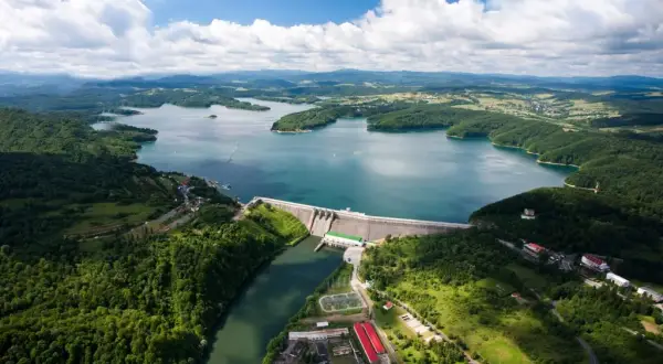 Elektrownia Solina: Fascynująca historia i moc ekologicznej energii