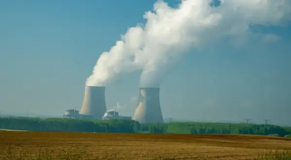 Kiedy elektrownia jądrowa w Polsce zacznie działać? Kluczowe daty i szczegóły