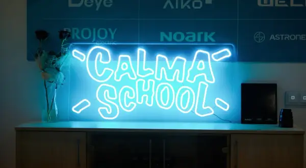 Jak skutecznie szkolić pracowników w firmie z branży OZE – podejście Calma