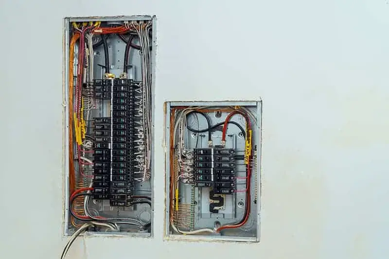 Ile kosztuje rozdzielnia elektryczna? Ceny, które zaskoczą każdego