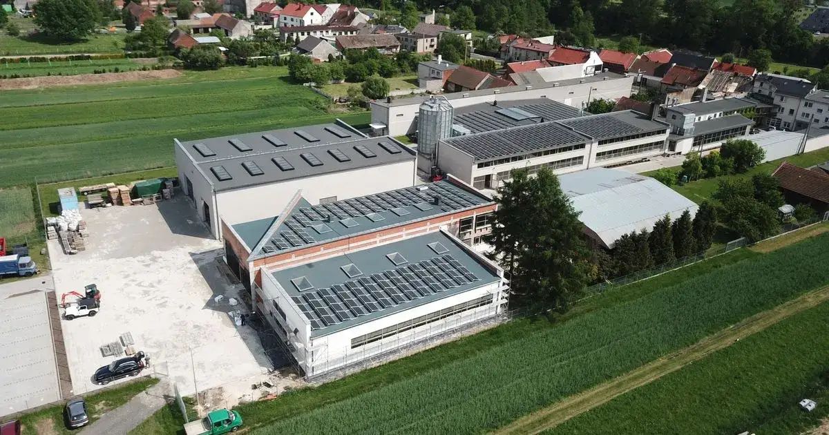 Zdjęcie Fotowoltaika 50 kW ile wyprodukuje – co musisz wiedzieć o produkcji energii