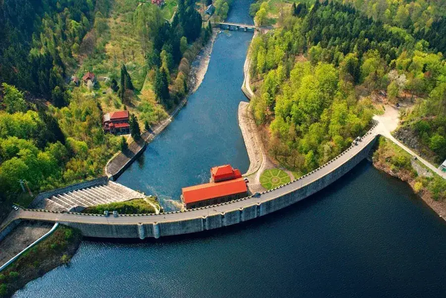 Zdjęcie Pilchowice elektrownia - historia, modernizacja i wpływ na środowisko