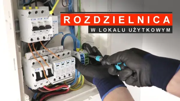 Czy można zabudować skrzynkę elektryczną? Poznaj ważne zasady i porady