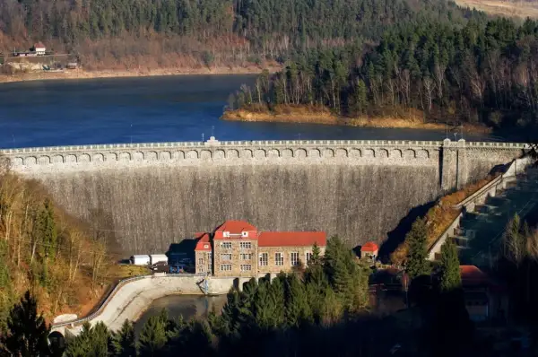 Pilchowice elektrownia - historia, modernizacja i wpływ na środowisko